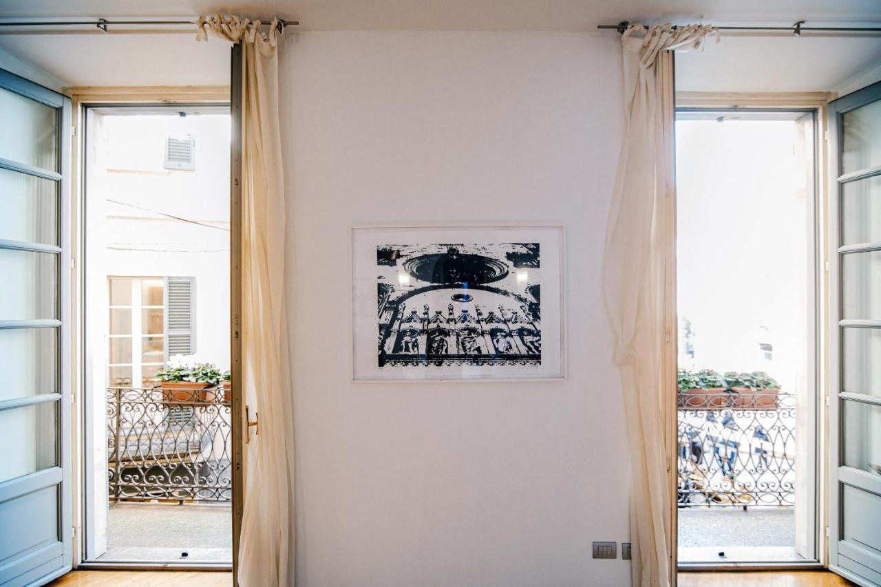 Apartament La Finestra Sul Duomo - The House Of Travelers Como Zewnętrze zdjęcie