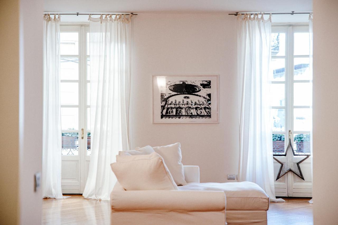 Apartament La Finestra Sul Duomo - The House Of Travelers Como Zewnętrze zdjęcie