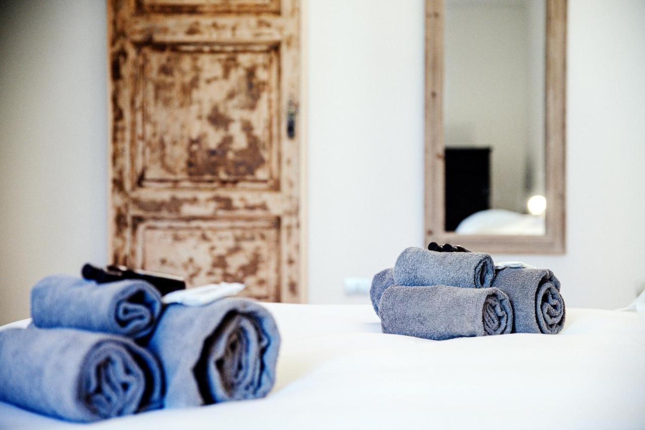 Apartament La Finestra Sul Duomo - The House Of Travelers Como Zewnętrze zdjęcie